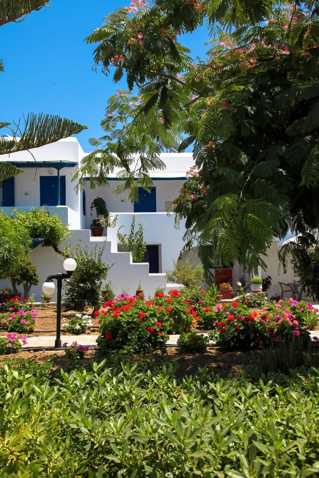 Maroussa Studios Agia Anna  Exterior photo