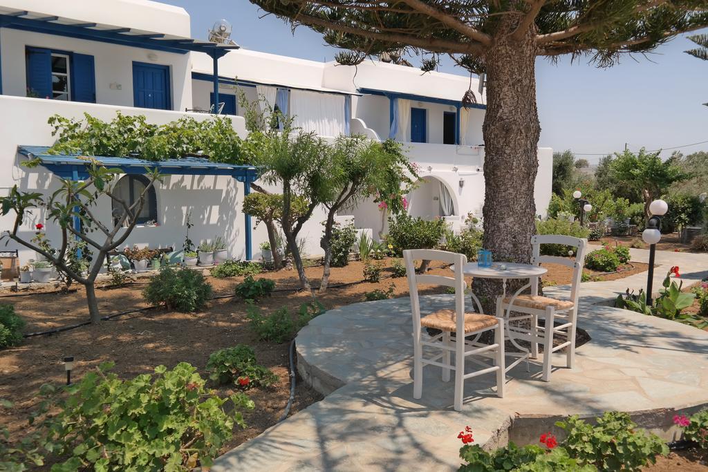 Maroussa Studios Agia Anna  Exterior photo